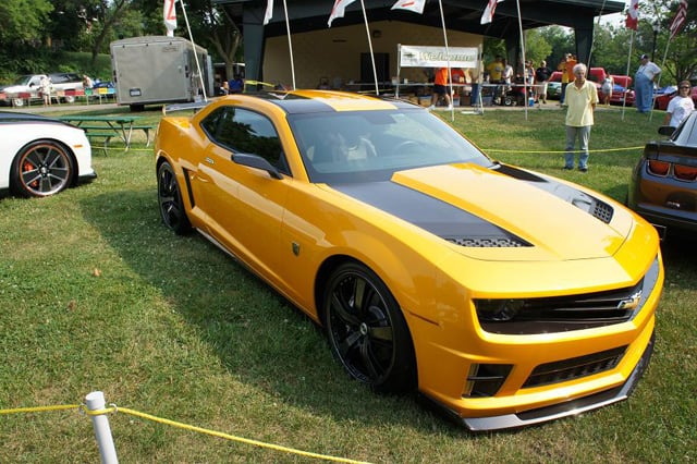 New Colors And An Auto: The 2012 ZL1 Camaros Make An Appearance