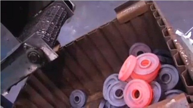 Video: See How Blank Transmission Gears are Forged at Eaton