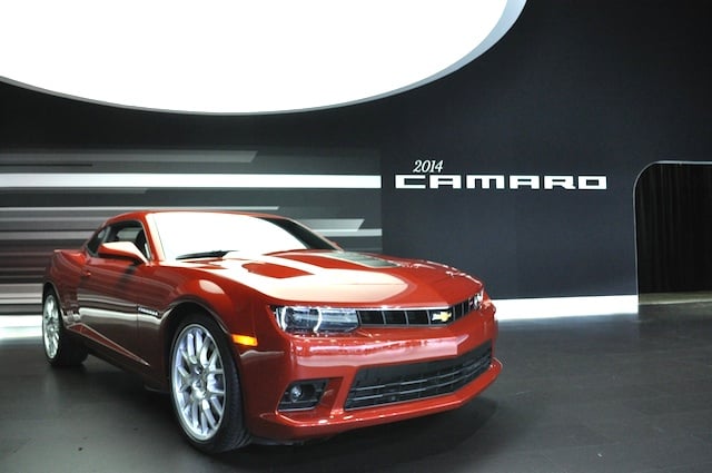 Cosmetic and Interior Changes Await the Camaro for 2014