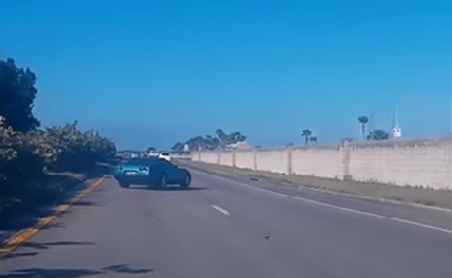 Video: Corvette Driver Loses It on the Freeway—Then Saves It