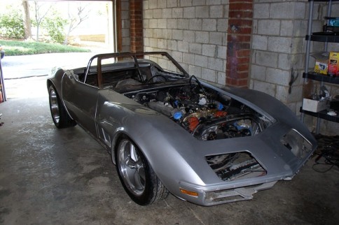 Uber Vette - C3 Gets a BMW V12 Transplant