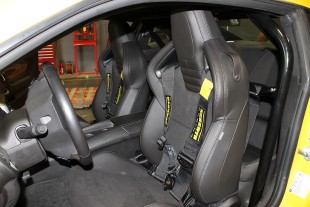 Our 2013 Road Race Camaro gets Z/28 Race Seats and Autopower Cage
