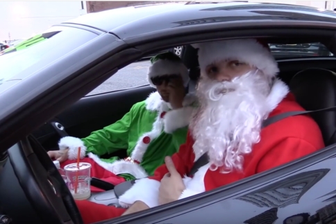 Video: Santa Kleib Spreads Cheer with His C6Z06