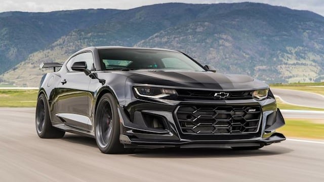 Video: Putting The 2018 Camaro ZL1 1LE Through Its Paces