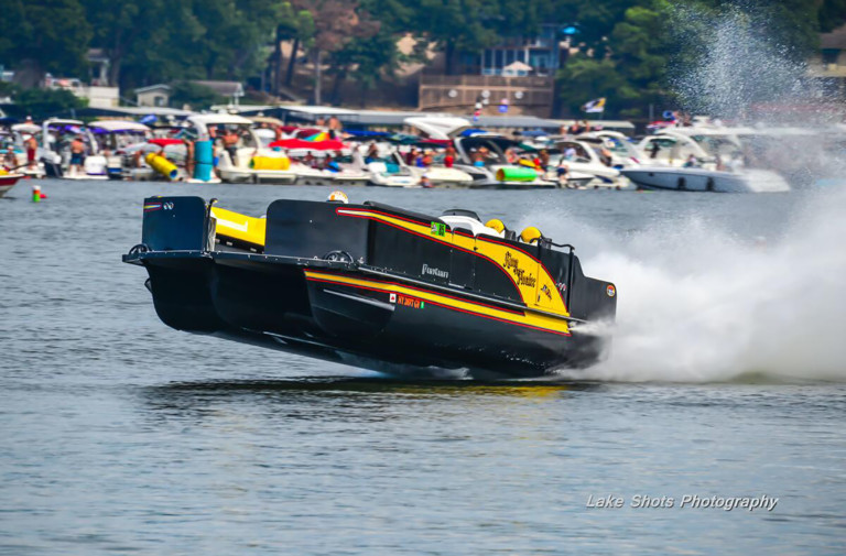 The King Floater: 2,400HP Twin Supercharged LS7-Powered Pontoon Boat