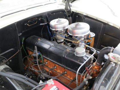 1953 Chevy engine